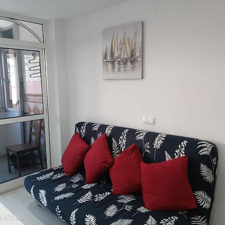 Piso Con Parkinprivado Y A10Minutosdelaplayaandando Appartement Málaga Buitenkant foto