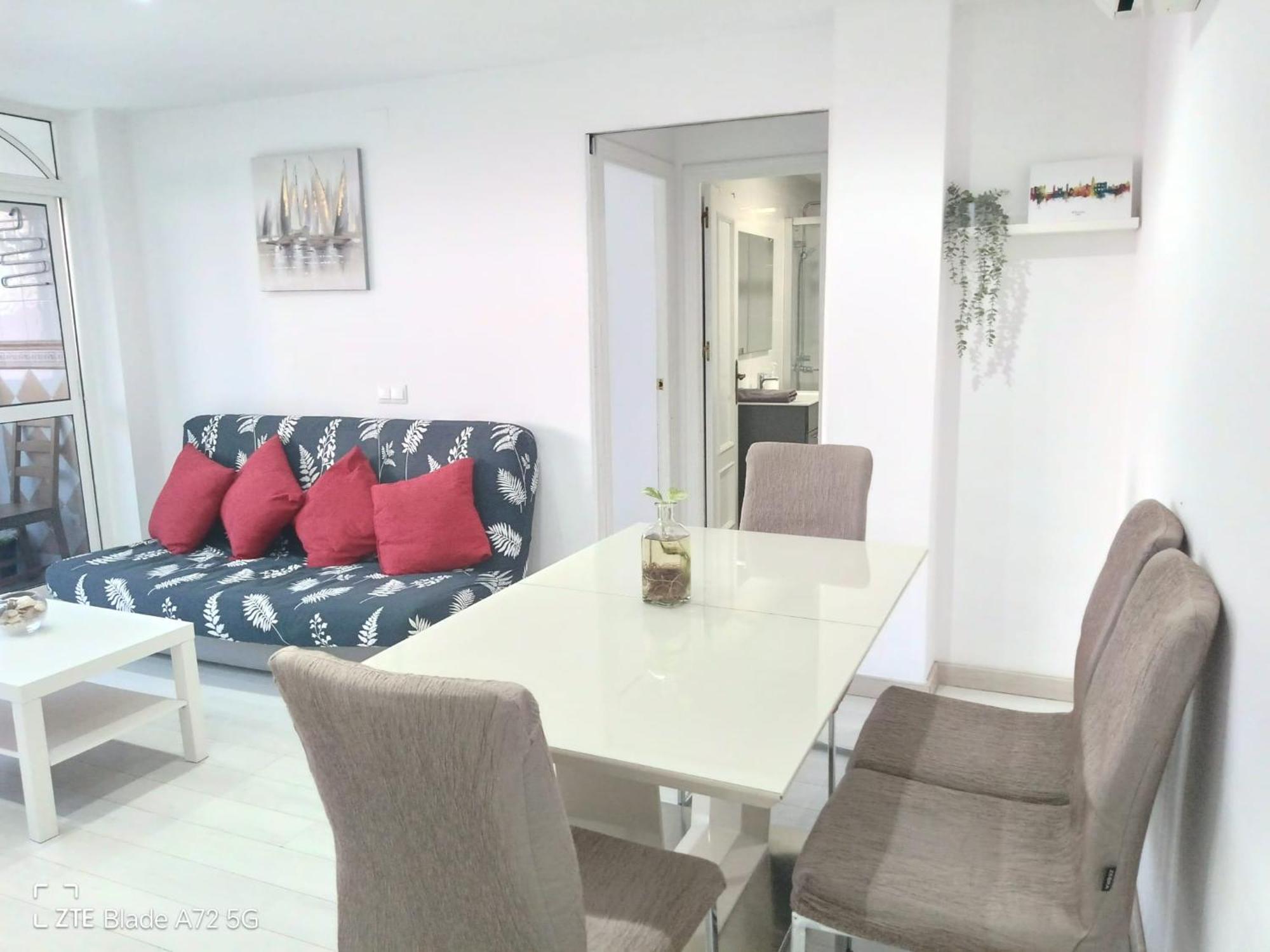 Piso Con Parkinprivado Y A10Minutosdelaplayaandando Appartement Málaga Buitenkant foto