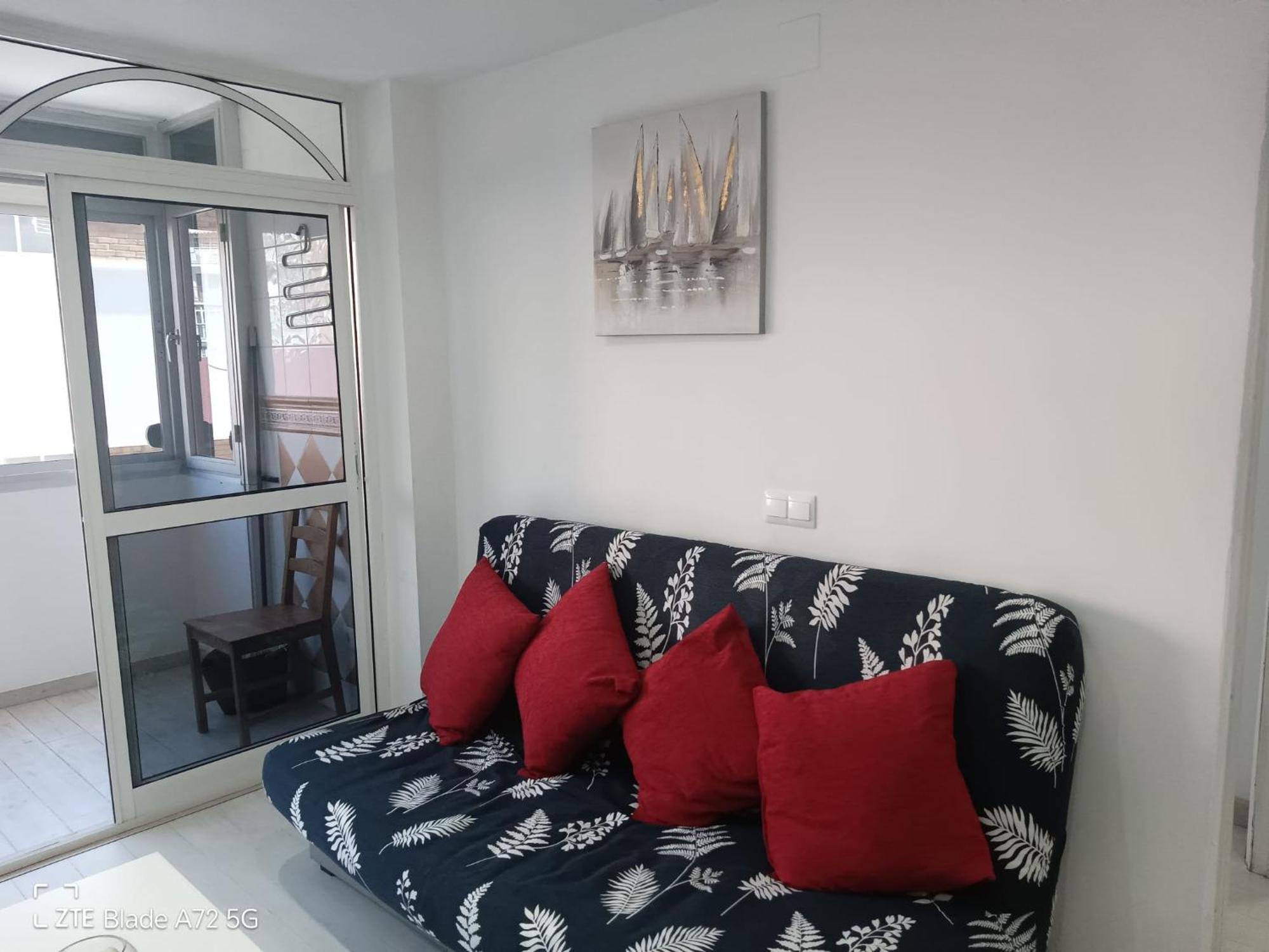 Piso Con Parkinprivado Y A10Minutosdelaplayaandando Appartement Málaga Buitenkant foto